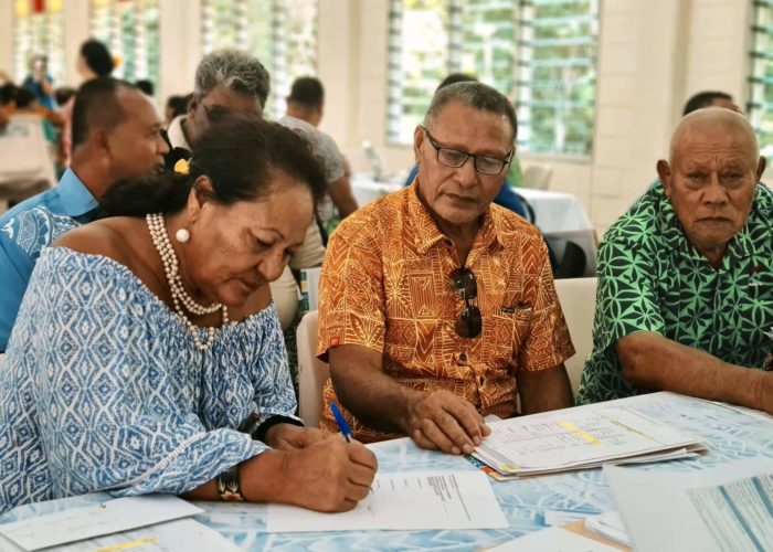 MAF delivers final SAFPROM Grant Agreements in Savaii, turns focus to Upolu farmers and fishers