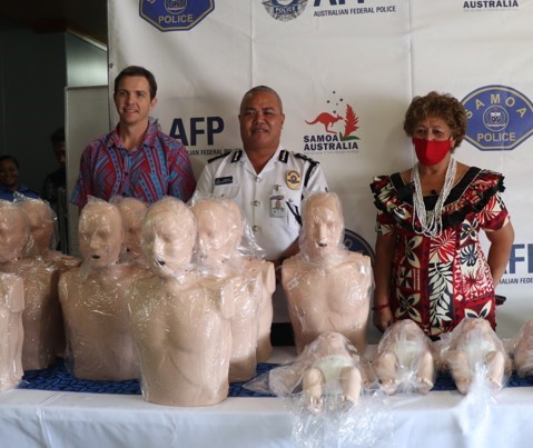 Five Samoa Police officers complete First Aid Training for Instructors