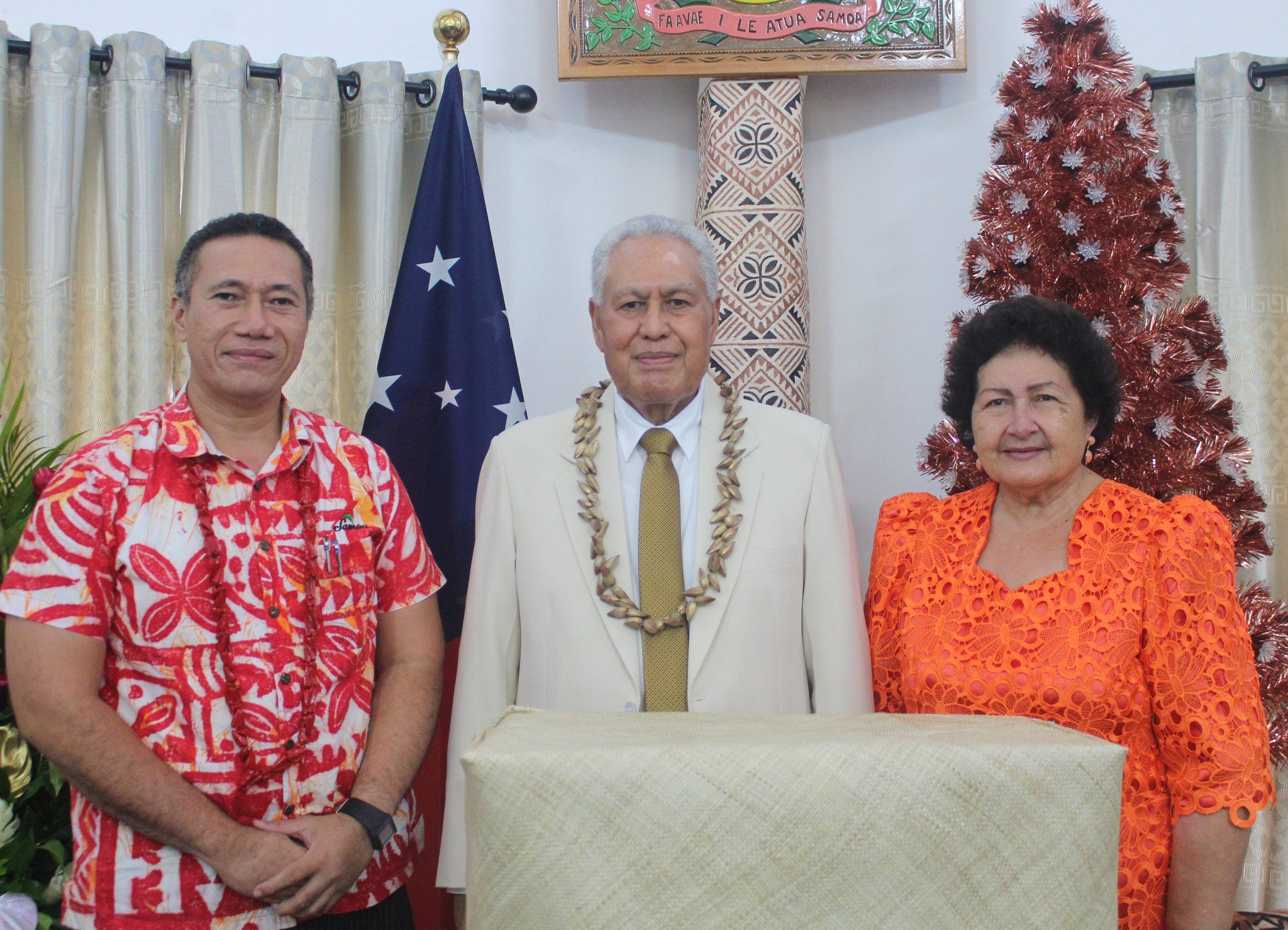 The Head of State, Afioga i le Ao Mamalu o le Malo, travels to Fiji to attend the  University of the South Pacific’s Graduation. (Monday, 03 October 2022)