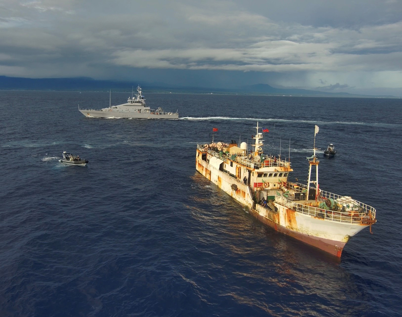 NZ Navy ship completes Maritime Patrol in Samoa to help protect fisheries