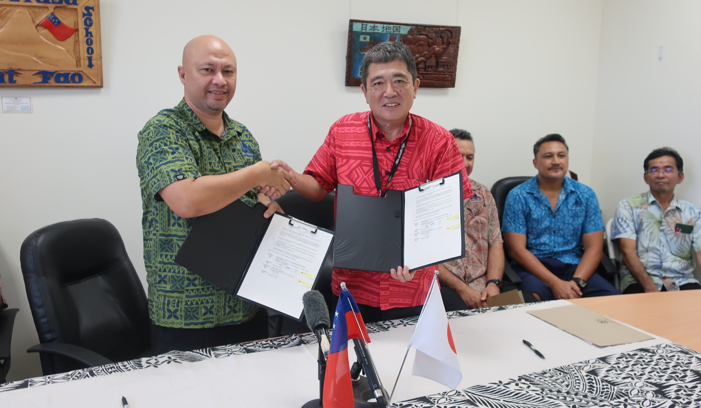 Signing Ceremony of  The Project for the Procurement of Vehicles for the Samoa Water Authority